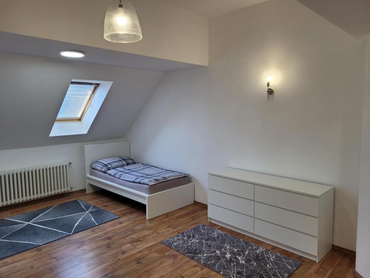 Apartman Neva Gbely Скалица Екстериор снимка